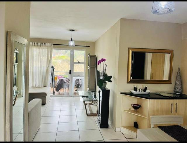2 BEDROOM APARTMENT FOR SALE IN UMGENI PARK